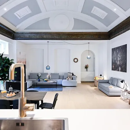 Apartment Spacious 2-bedroom In The Trendy Area Of Vesterbro