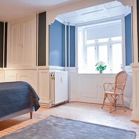 Spacious 2-bedroom In The Trendy Area Of Vesterbro Copenhagen