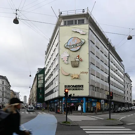 Apartment Spacious 2-bedroom In The Trendy Area Of Vesterbro *